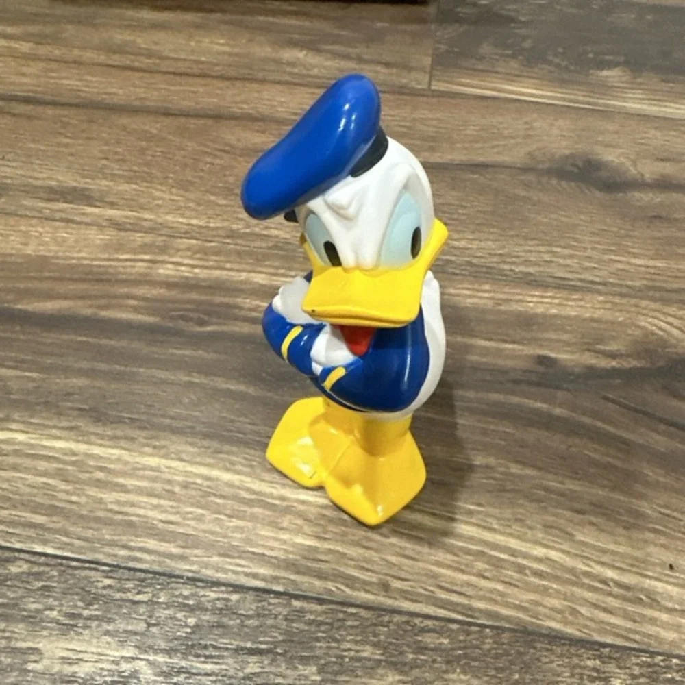 Vintage Donald Duck Bath Toy 6